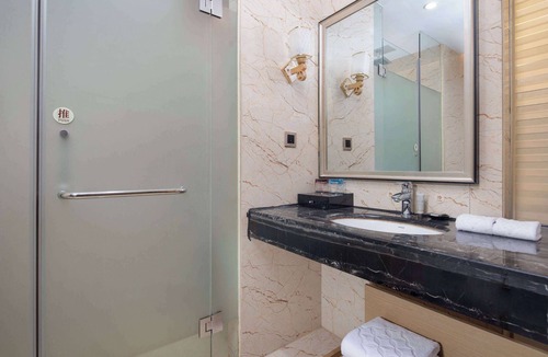 Wang Cheng Hotel | Ramada By Wyndham Changsha North