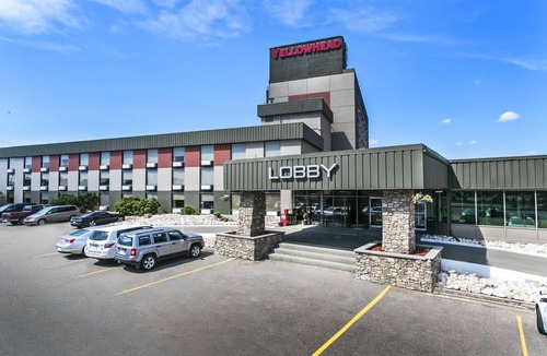Northwest Edmonton Hotel | Ramada by Wyndham Edmonton Yellowhead NW