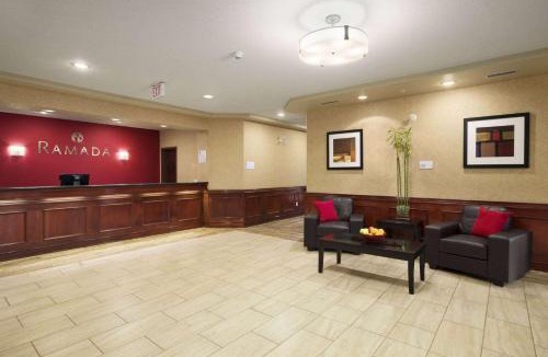 Edson Hotel | Ramada by Wyndham Edson