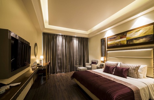 Sushant Lok Hotel | Ramada by Wyndham Gurgaon Central