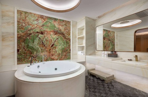 Danxia Hotel | Ramada By Wyndham Shaoguan Danxia Mountain
