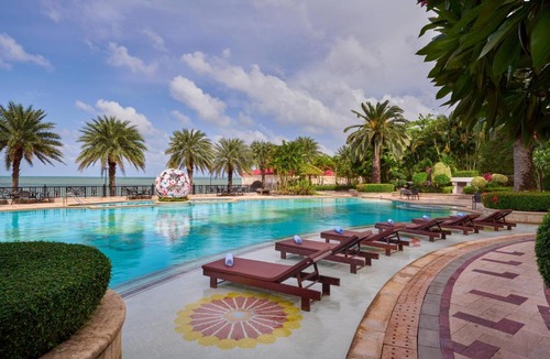 Sihanoukville City Centre Hotel | Ramada by Wyndham Sihanoukville Xinhaohui Palace