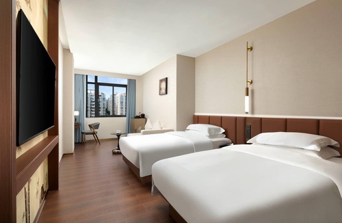 Longhu Qu Hotel | Ramada Encore By Wyndham Shantou Longhu
