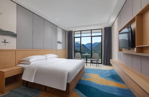 Jianshi County Hotel | Ramada Encore By Wyndham Enshi Huaxi Valley