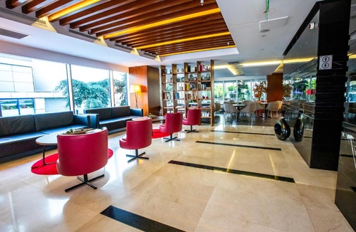 Kartal Hotel | Ramada Encore Istanbul Kartal