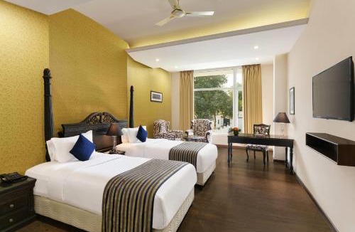 Khajuraho Hotel | Ramada Khajuraho