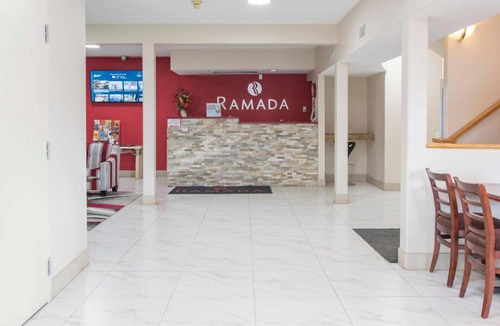 100 Mile House Hotel | Ramada Limited 100 Mile House