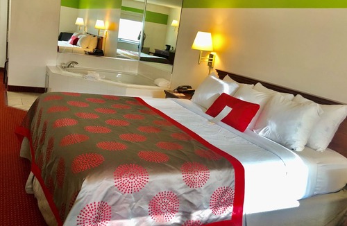 Mount Sterling Hotel | Ramada Limited Mount Sterling