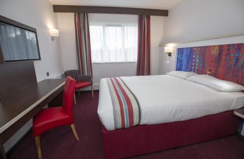 Newport Pagnell Hotel | Ramada Milton Keynes