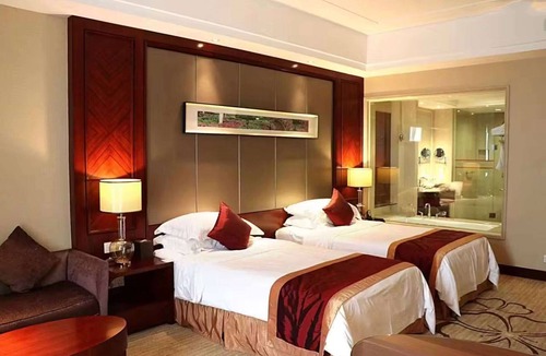 Zhenjiang District Hotel | Ramada Plaza Shaoguan City Centre