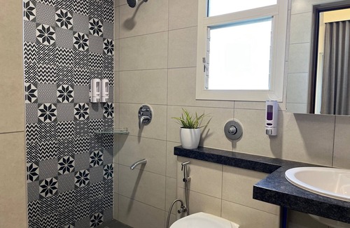 Gandhinagar Apartment | RamaRoyals Serviced Apartment A2, GIFT City, Gandhinagar, Gujarat, India