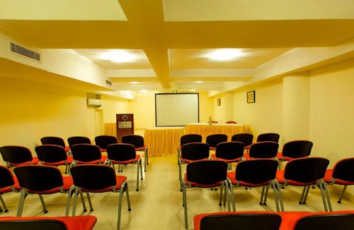 Dadar East Hotel | Ramee Guestline Hotel Dadar