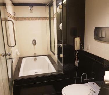 Dadar East Hotel | Ramee Guestline Hotel Dadar