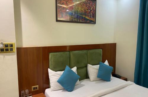 Allahabad Hotel | Ramesh Palace