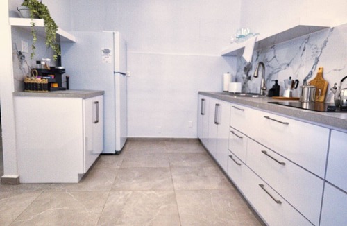Maleza Baja House | Ramey Base: 2 Mins-Airport/Beach/Golf/King Bed