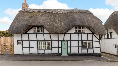 Ramsbury House | Ramsbury Cottage