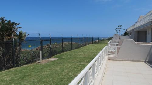Ramsgate Beach Apartment | Ramsgate Rendezvous 3 - Sleeps 6 - Close to The Beach!