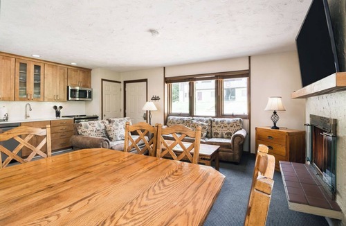 Boyne Falls Condo | Ramshead: Main Floor: Ski in Ski Out