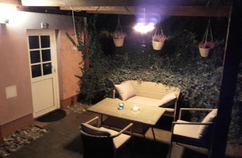 Smedcice House | Ranch 79