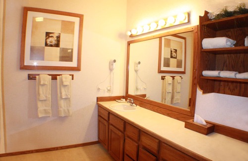Ucross Hotel | Ranch at Ucross