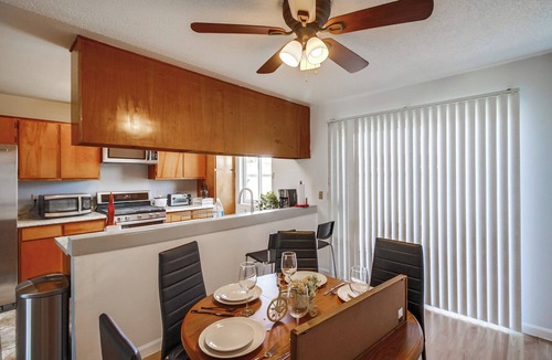 Imperial Beach House | Ranch Home with Gated Yard, Near Beach, 3BR - 2Bth