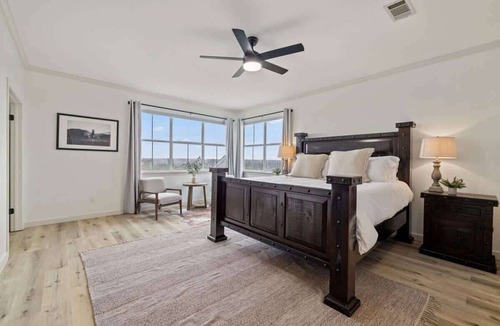 Leander Cabin | Ranch Retreat: Amenities Galore!