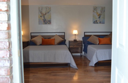 Davie Other | Ranch suite in the heart of Davie steps away from Sawgrass!