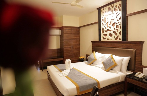 Vellore Hotel | Rangalaya Royal