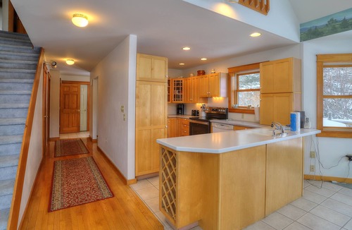 Rangeley House | Rangeley Lake Lodge - On Rangeley Lake with large lawn and close to town!