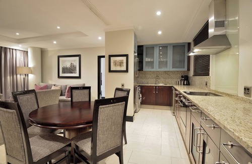 Sandown House | Raphael Penthouse Suites