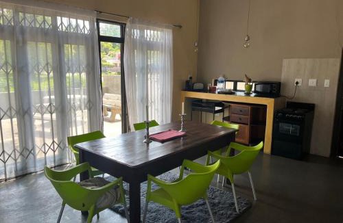 Parys Apartment | Rapids View Cottage