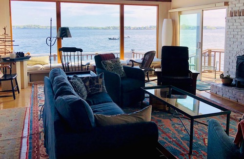 Beverly House | Rare Oceanfront Home in Beautiful Beverly Cove