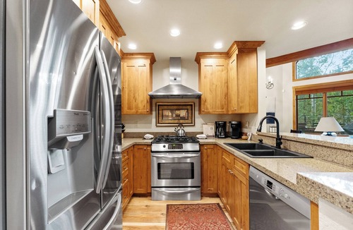 Keystone Villa | Rasor Court #20 by Summit County Mountain Retreats