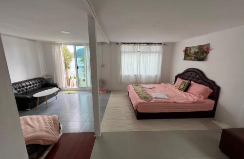 Koh Chang Tai House | Rasta view Beach