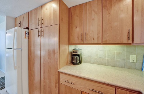 Palm Beach Shores Condo | Rates Lowered - Last Min Specials!