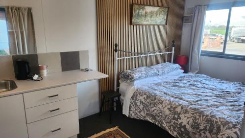 Makikihi House | Rattrays Rd Farm Accomodation