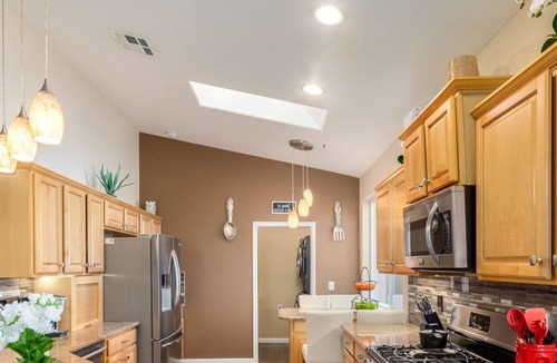 South Mountain House | Raven Golf Oasis - Private Cul-de-Sac Gem + Hot Tub