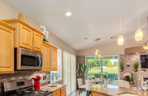South Mountain House | Raven Golf Oasis - Private Cul-de-Sac Gem + Hot Tub