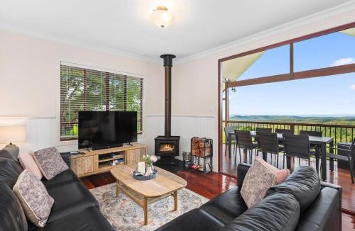 Ravensbourne Ski Chalet | Ravensbourne Escape- Quingilli