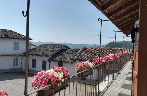 Verduno Apartment | Raviola e Tajarin