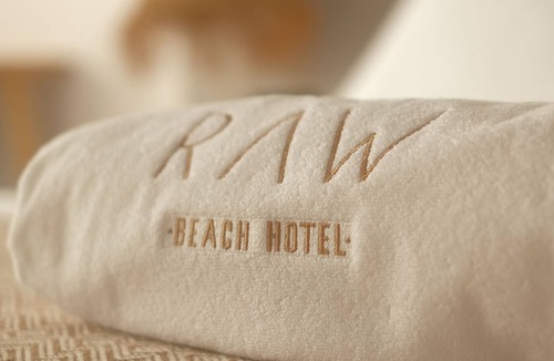 Eski Lara Hotel | Raw Beach Hotel