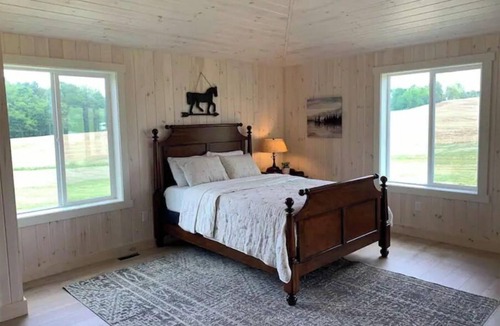 Perrysville House | Raylin Farmhouse Mohican Area Vacation Rental Pet-Friendly!