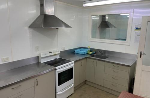Blenheim Hotel | Raymar Motor Inn