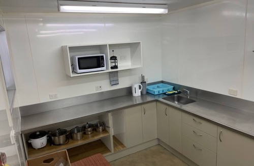 Blenheim Hotel | Raymar Motor Inn