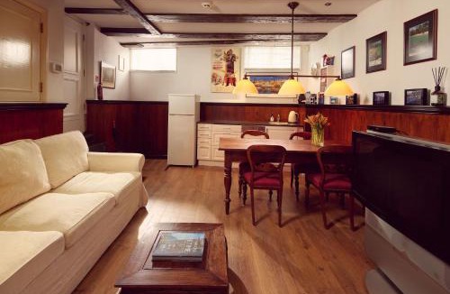 Haarlemmerbuurt Bed & Breakfast | Realeneiland Bed & Breakfast