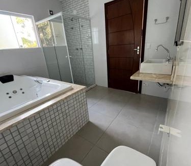 Jardim Andira House | Recanto Lua Clara - Desfrute de uma acomodação agradável com aquecedor