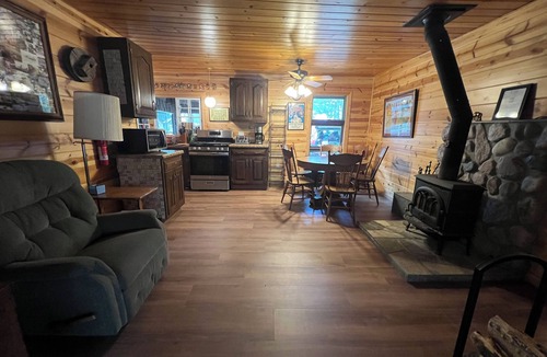Wautoma Cottage | Recent Cancellation New Rate 6/20-25 & Great Dates Still Available 6/28 - 7/3
