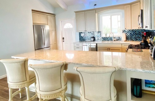 Estate Frenchman Bay House | Recently Built! - 3 Bed/3 Bath House with Amazing View & Large Private Deck
