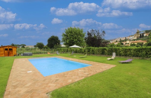 Castiglion Fiorentino Villa | Recently restored stone villa with private pool, ideal for couples of friends or families wishing to