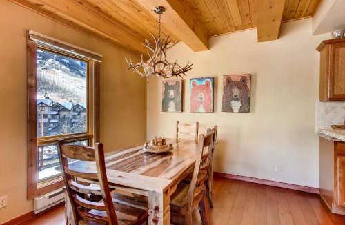 Mount Crested Butte Apartment | Recently Remodeled 2 Br Condo at the Plaza